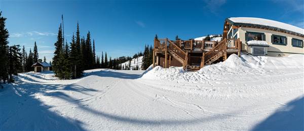 Sun Peaks Resort - Sunburst Lodge 1850M Mid-Mountain WINTER
