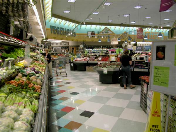 Thrifty Foods-Central Saanich