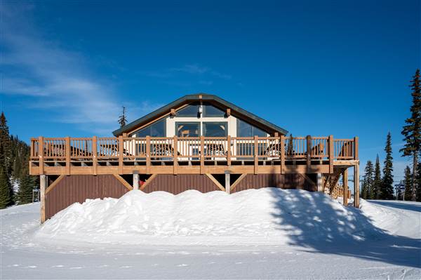 Sun Peaks Resort - Sunburst Lodge 1850M Mid-Mountain WINTER