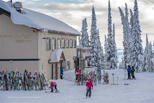 Sun Peaks Resort - Sunburst Lodge 1850M Mid-Mountain WINTER