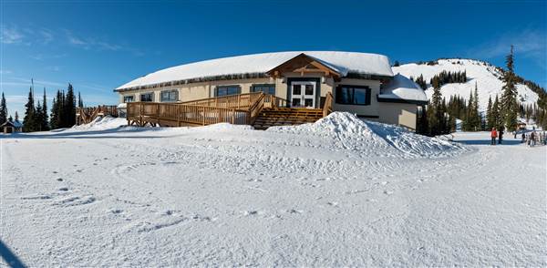 Sun Peaks Resort - Sunburst Lodge 1850M Mid-Mountain WINTER