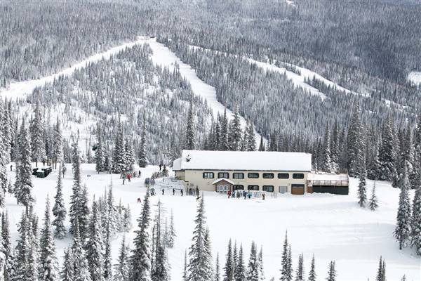 Sun Peaks Resort - Sunburst Lodge 1850M Mid-Mountain WINTER
