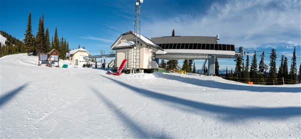 Sun Peaks Resort - Sunburst Lodge 1850M Mid-Mountain WINTER