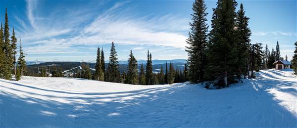 Sun Peaks Resort - Sunburst Lodge 1850M Mid-Mountain WINTER
