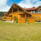 Glacier House Resort