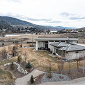 BE House 03 & Hangar - Aerials