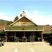 Lake Cowichan Country Grocer