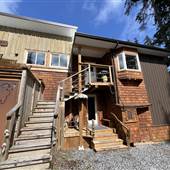 Telegraph Cove Boom Boat Suites