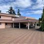 Large 2 acres, 5 bedroom house on the water