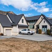 Sun Rivers Cul-de-Sac Houses