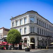 Bard and Banker Pub