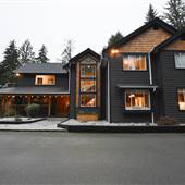 West Coast River Lodge