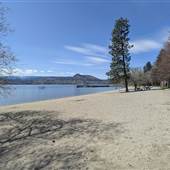 MANITOU PARK / BEACH