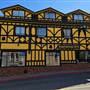 The Fernwood Inn