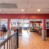 Barriere Motor Inn Pub