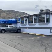 Westsyder Neighbourhood Pub and Liquor Store