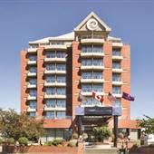 Coast Victoria Hotel & Marina