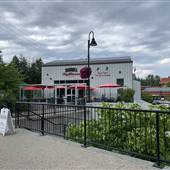 Sawmill TapHouse and Grill