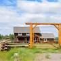 Meadow Lake Guest Ranch - Roadhouse Guest House