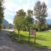 Sicamous Sands Public Beach