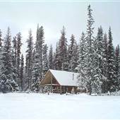 Lac Du Bois WINTER Hockey rink and cabins