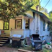 Nanoose Creek Cabins