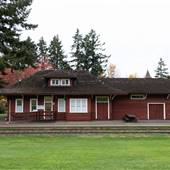 Qualicum Beach Train Station