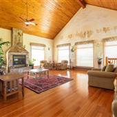 Echo Valley Ranch & Spa - Cariboo Spa & Pool