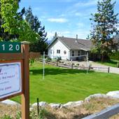 EVANS HOME  ( Poolside Retreat )