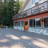 Alpine Meadows Resort on Hallamore Lake - Boathouse Restaurant