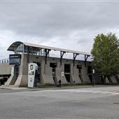 PENTICTON LAKESIDE HOTEL PARKADE