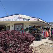 CALIFORNIA DAY BEACH SHOP