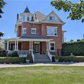 SPELLICY HERITAGE MANSION