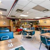 Canada Cafe (Chinese & Canadian cuisine)