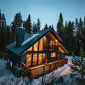 WHITETAIL LODGE