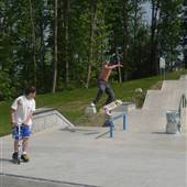 Willow Point Skateboard Park