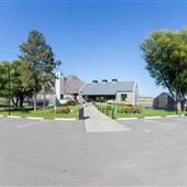 Monte Creek Winery - Main Building & Vineyards