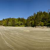 Tonquin Park Beach