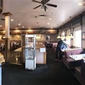 Coldwater Hotel Cafe & Main Entrance Hallway