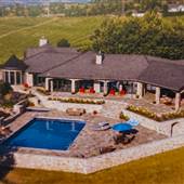 THOMPSON MANSION ESTATE