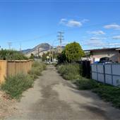 Alley off Desmond Street