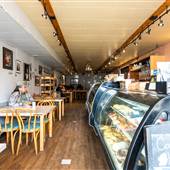 Craig's Bakery & Deli with Coffee Shop