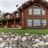 Seven Half Diamond Guest Ranch 01 Main Lodge near Merritt