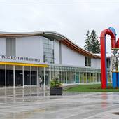 Grandview Heights Aquatic Centre