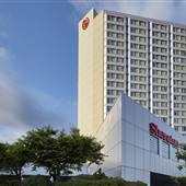 Sheraton Vancouver Guildford Hotel