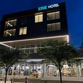 Seaside Hotel & Seaside Provisions