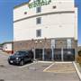 Wingate Hotel by Wyndham - Meeting Room, Pool & Gym