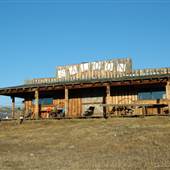 MAVERICK SALOON /CABIN