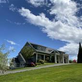 Comox Valley Estate - Sandcliff Dr