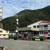 Tahsis Supermarket / Ocean View Restaurant
